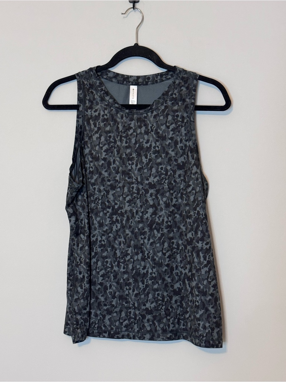 Athleta Chi Printed Black Gray Leopard Racerback Tank Large